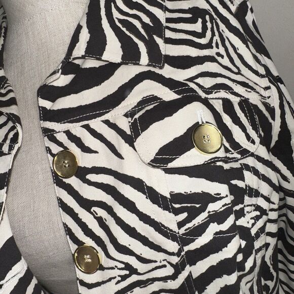 Berek Women's Zebra Print Design Lightweight Jacket Size Large - Picture 9 of 11
